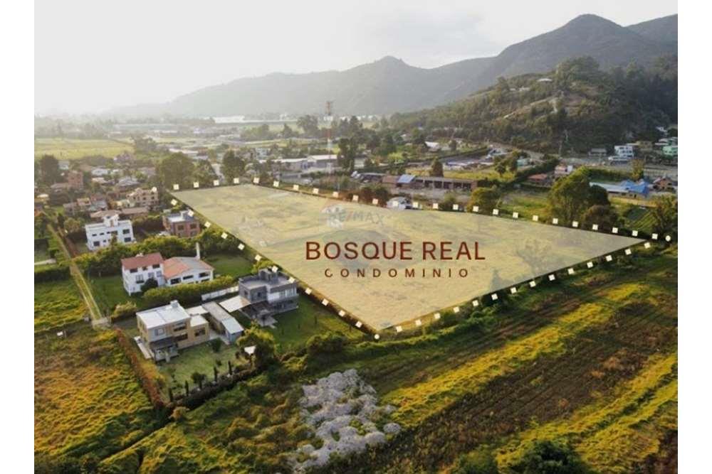 Residential Land in Cota - Lotes Residenciales en Cota